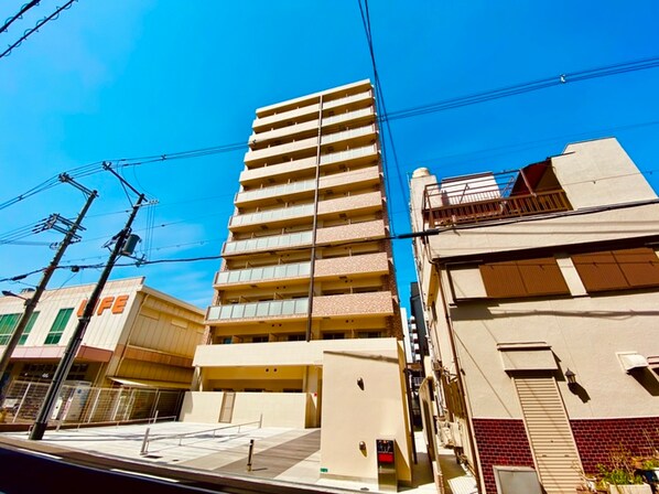 ｴｸﾞｾﾞ大阪ｲｰｽﾄ(801)の物件外観写真